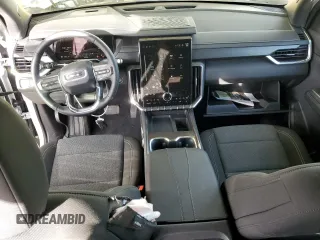 2025 GMC Acadia FWD Elevation z VIN 1GKENKRS7SJ141527, wystawiony jako Copart lot #45313575 z przebiegiem 4 241 mil mil oraz Czysty tytuł • Clean title. Historia ofert i sprzedaży dostępna na DreamBid. Obrazek 8.