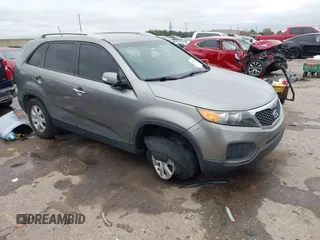 2011 Kia Sorento LX with VIN 5XYKT4A29BG160687, listed as a IAAI auction lot 41238194 with 112,620 mi miles. Bid and sale history available at carsss.com. Image 1.