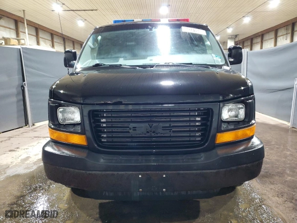 2008 GMC Savana Passenger with VIN 1GJGG25K581164147, listed as a Copart auction lot 44241945 with NaN miles and Clean Title. Bid and sale history available at carsss.com. Image 5.