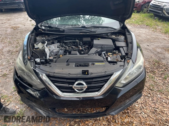 2018 Nissan Altima S with VIN 1N4AL3APXJC195152, listed as a IAAI auction lot 42196836 with 159,552 mi miles and . Bid and sale history available at DreamBid. Image 10.