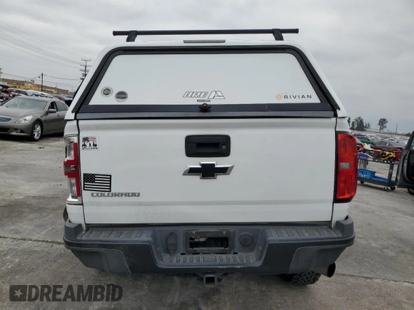 2018 Chevrolet Colorado 4WD ZR2 with VIN 1GCPTEE1XJ1105919, listed as a Copart auction lot 43081875 with 122,345 mi miles and Salvage Title. Bid and sale history available at carsss.com. Image 6.