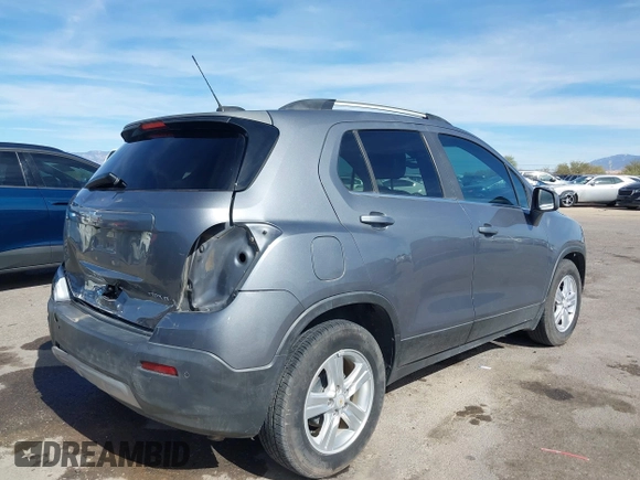 2015 Chevrolet Trax LT with VIN KL7CJLSB7FB149719, listed as a IAAI auction lot 41476232 with 130,337 mi miles. Bid and sale history available at carsss.com. Image 4.