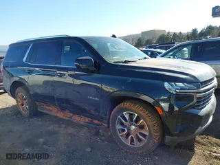 2021 Chevrolet Tahoe LT with VIN 1GNSKNKT6MR402170, listed as a IAAI auction lot 41338090 with 1 mi miles. Bid and sale history available at carsss.com. Image 12.
