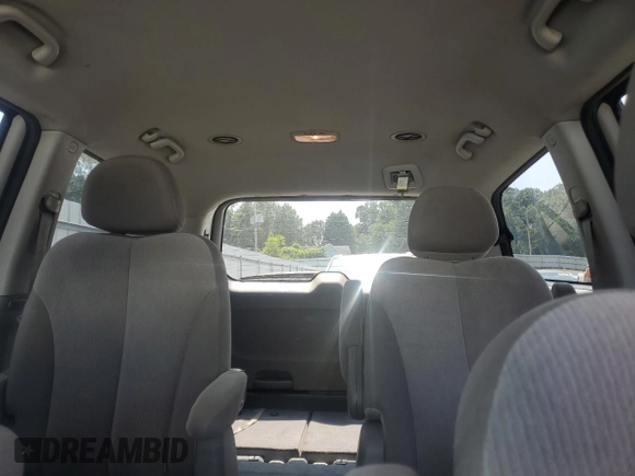 2012 Kia Sedona LX with VIN KNDMG4C79C6471109, listed as a Copart auction lot 68013564 with 229,316 mi miles and Salvage Title. Bid and sale history available at carsss.com. Image 10.