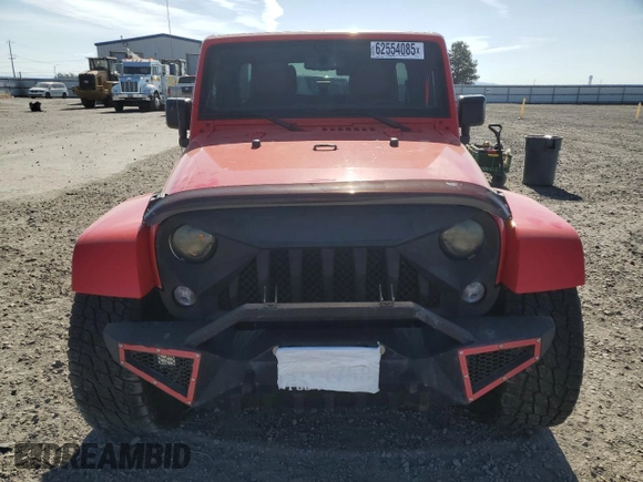 2016 Jeep Wrangler Unlimited Sahara with VIN 1C4HJWEG4GL186000, listed as a Copart auction lot 62554085 with 80,506 mi miles and Salvage title. Bid and sale history available at DreamBid. Image 5.