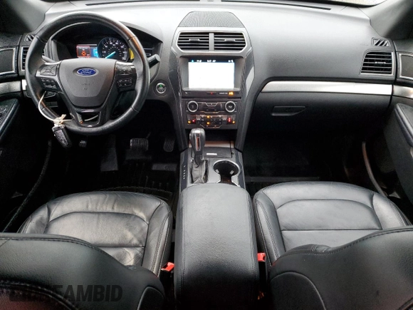2018 Ford Explorer XLT с VIN 1FM5K7D84JGA34326, выставлен на аукционе Copart как лот 51429985 с пробегом 70 109 миль миль и Списание • Salvage title. История ставок и продаж доступна на DreamBid. Изображение 8.