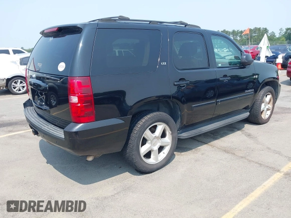 2007 Chevrolet Tahoe LTZ with VIN 1GNFC13007R111180, listed as a IAAI auction lot 42381749 with 126,472 mi miles and . Bid and sale history available at DreamBid. Image 4.