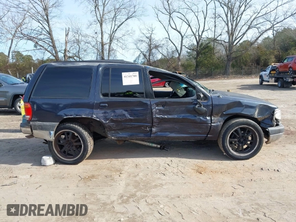 2000 Ford Explorer XLT with VIN 1FMZU63E1YZB81246, listed as a IAAI auction lot 41341700 with 241,373 mi miles and . Bid and sale history available at DreamBid. Image 12.