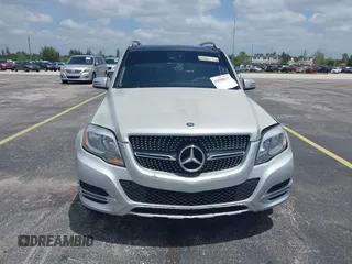 2014 Mercedes-Benz GLK 350 z VIN WDCGG5HB4EG203463, wystawiony jako IAAI lot #42090671 z przebiegiem 217 216 mil mil oraz . Historia ofert i sprzedaży dostępna na DreamBid. Obrazek 12.