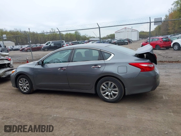 2016 Nissan Altima SR with VIN 1N4AL3AP5GC271627, listed as a IAAI auction lot 42013902 with 136,990 mi miles and . Bid and sale history available at carsss.com. Image 14.
