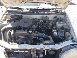 1992 Geo Metro z VIN 2C1MR2460N6771460, wystawiony jako IAAI lot #41862209 z przebiegiem 62 627 mil mil oraz . Historia ofert i sprzedaży dostępna na DreamBid. Obrazek 10.