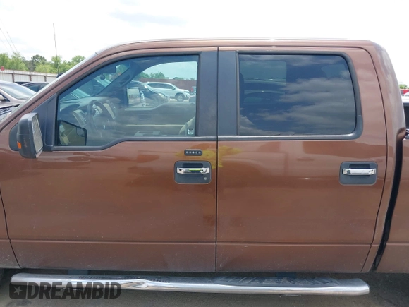 2011 Ford F-150 XL with VIN 1FTEW1CM0BFC71939, listed as a IAAI auction lot 42132589 with 252,289 mi miles and . Bid and sale history available at DreamBid. Image 14.
