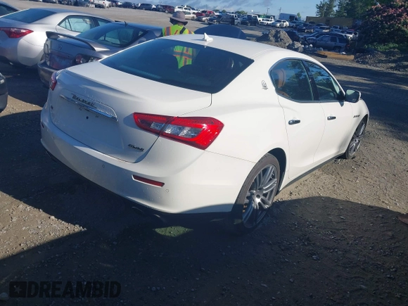 2015 Maserati Ghibli S Q4 с VIN ZAM57RTA1F1139305, выставлен на аукционе IAAI как лот 42524698 с пробегом 62 599 миль миль и . История ставок и продаж доступна на DreamBid. Изображение 4.