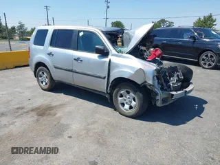 2013 Honda Pilot LX with VIN 5FNYF4H20DB071592, listed as a IAAI auction lot 40104210 with Not provided miles and . Bid and sale history available at DreamBid. Image 1.