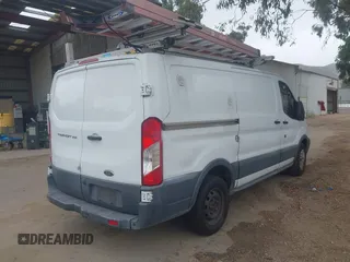 2017 Ford Transit с VIN 1FTYR1YM9HKB18814, выставлен на аукционе IAAI как лот 42540293 с пробегом 202 306 миль миль и . История ставок и продаж доступна на DreamBid. Изображение 4.