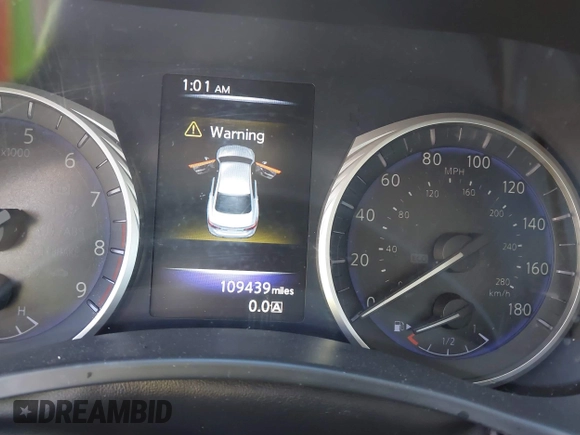 2015 Infiniti Q50 Premium with VIN JN1BV7AP6FM339042, listed as a IAAI auction lot 41645935 with 109,439 mi miles. Bid and sale history available at carsss.com. Image 7.