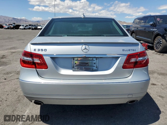2011 Mercedes-Benz E 350 Luxury z VIN WDDHF2EB7BA381663, wystawiony jako Copart lot #56418105 z przebiegiem 122 943 mil mil oraz Szkoda całkowita • Salvage title. Historia ofert i sprzedaży dostępna na DreamBid. Obrazek 6.