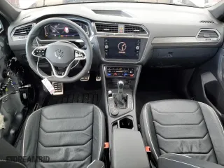 2024 Volkswagen Tiguan SEL R-Line with VIN 3VV4B7AXXRM078328, listed as a Copart auction lot 83081424 with 11,968 mi miles and Salvage Title. Bid and sale history available at carsss.com. Image 8.