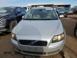 2005 Volvo V50 с VIN YV1MJ682252049231, выставлен на аукционе Copart как лот 72075204 с пробегом 106 739 миль миль и Чистый • Clean title. История ставок и продаж доступна на DreamBid. Изображение 5.