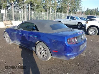 2014 Ford Mustang V6 with VIN 1ZVBP8EM2E5243069, listed as a IAAI auction lot 41725527 with 113,692 mi miles. Bid and sale history available at carsss.com. Image 3.