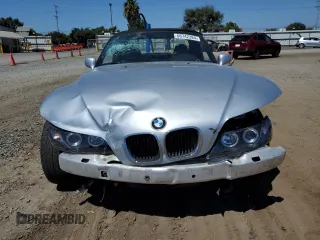 1997 BMW 3 Series 2.8L with VIN 4USCJ3325VLC04370, listed as a Copart auction lot 68742384 with 0 mi miles and Salvage Title. Bid and sale history available at carsss.com. Image 5.