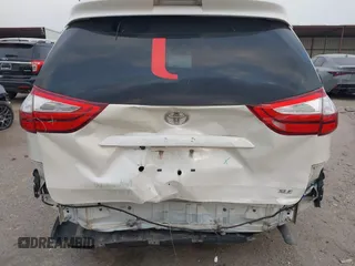 2017 Toyota Sienna XLE Auto Access Seat с VIN 5TDYZ3DC9HS776179, выставлен на аукционе IAAI как лот 42278582 с пробегом 74 648 миль миль и . История ставок и продаж доступна на DreamBid. Изображение 16.