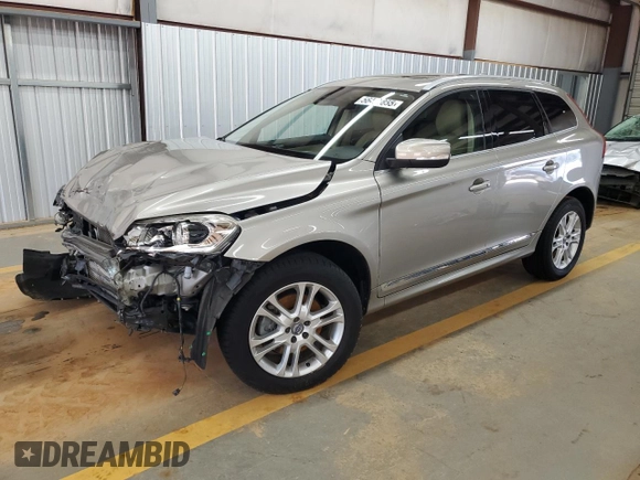 2016 Volvo XC60 T5 Drive-E Premier z VIN YV440MDKXG2857510, wystawiony jako Copart lot #56482855 z przebiegiem 104 878 mil mil oraz Szkoda całkowita • Salvage title. Historia ofert i sprzedaży dostępna na DreamBid. Obrazek 1.