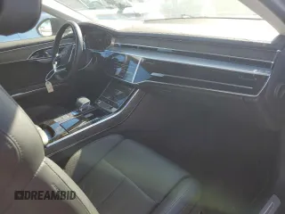 2021 Audi A8 with VIN WAU8EAF88MN015214, listed as a Copart auction lot 40600294 with 6,714 mi miles. Bid and sale history available at carsss.com. Image 8.