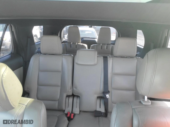 2011 Ford Explorer XLT with VIN 1FMHK8D8XBGA76004, listed as a Copart auction lot 48855645 with 135,683 mi miles. Bid and sale history available at carsss.com. Image 10.