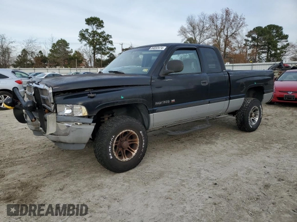 2000 Dodge 1500 z VIN 1B7HF13Z7YJ115816, wystawiony jako Copart lot #84693474 z przebiegiem 189 647 mil mil oraz Szkoda całkowita • Salvage title. Historia ofert i sprzedaży dostępna na DreamBid. Obrazek 1.