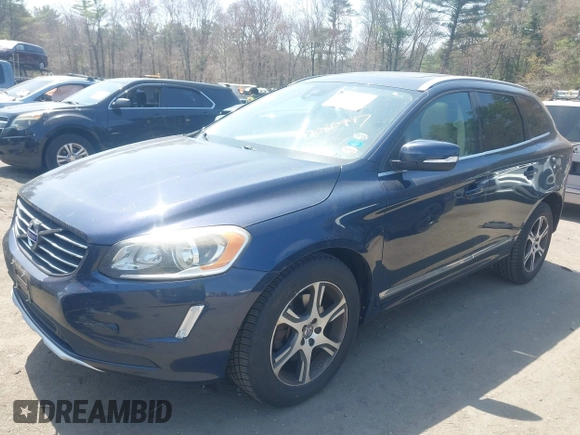 2015 Volvo XC60 T6 с VIN YV4902RK5F2762130, выставлен на аукционе IAAI как лот 42080997 с пробегом 174 623 миль миль и . История ставок и продаж доступна на DreamBid. Изображение 2.