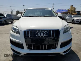2010 Audi Q7 Prestige with VIN WA1WMAFE9AD005130, listed as a Copart auction lot 63524715 with 127,823 mi miles and Salvage title. Bid and sale history available at DreamBid. Image 5.