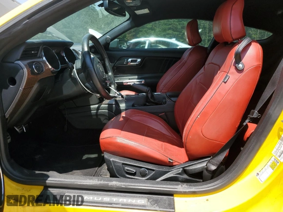 2015 Ford Mustang GT z VIN 1FA6P8CF1F5369083, wystawiony jako Copart lot #62132805 z przebiegiem 114 104 mil mil oraz Szkoda całkowita • Salvage title. Historia ofert i sprzedaży dostępna na DreamBid. Obrazek 7.