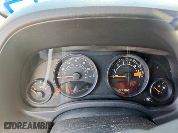 2014 Jeep Patriot Sport with VIN 1C4NJPBA8ED619642, listed as a Copart auction lot 61964845 with 137,182 mi miles and Clean title. Bid and sale history available at DreamBid. Image 9.
