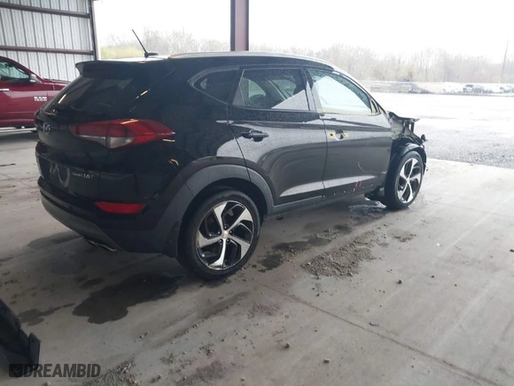 2016 Hyundai Tucson Limited with VIN KM8J33A25GU214347, listed as a IAAI auction lot 41946625 with 110,482 mi miles. Bid and sale history available at carsss.com. Image 4.