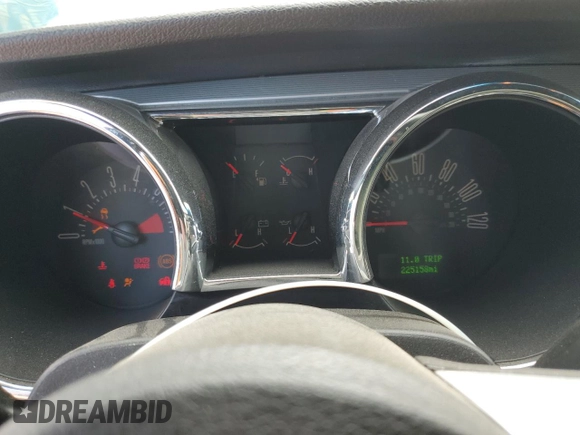 2006 Ford Mustang Standard z VIN 1ZVHT80N665164317, wystawiony jako Copart lot #56353295 z przebiegiem 225 158 mil mil oraz Szkoda całkowita • Salvage title. Historia ofert i sprzedaży dostępna na DreamBid. Obrazek 9.