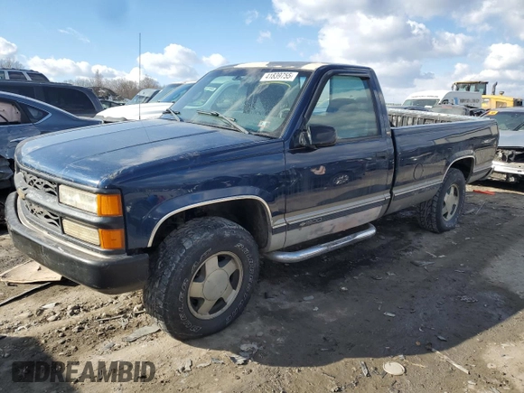 1998 Chevrolet Silverado 1500 with VIN 1GCEK14R3WZ215181, listed as a Copart auction lot 41839755 with 151,190 mi miles and Salvage Title. Bid and sale history available at DreamBid. Image 1.