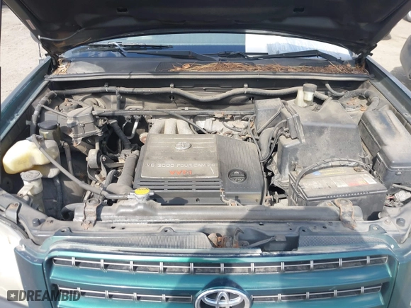 2001 Toyota Highlander with VIN JTEGF21A210024068, listed as a IAAI auction lot 41821786 with 317,494 mi miles. Bid and sale history available at carsss.com. Image 10.