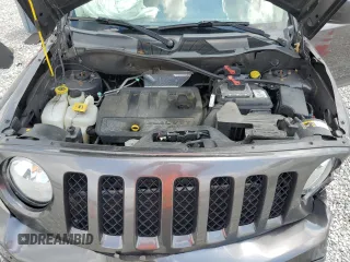 2017 Jeep Patriot High Altitude with VIN 1C4NJRFB7HD110449, listed as a Copart auction lot 62674615 with 117,397 mi miles and Salvage title. Bid and sale history available at DreamBid. Image 12.