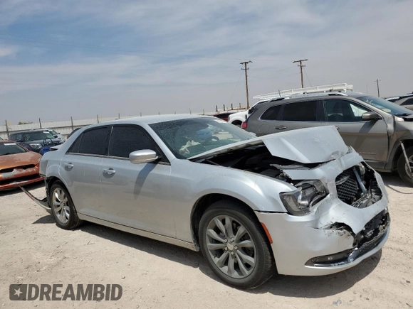 2020 Chrysler 300 S with VIN 2C3CCAGGXLH154801, listed as a Copart auction lot 58155674 with 98,028 mi miles and Salvage Title. Bid and sale history available at DreamBid. Image 4.