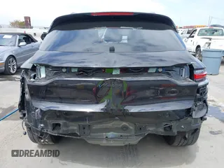 2022 Porsche Macan z VIN WP1AA2A55NLB00378, wystawiony jako IAAI lot #42338661 z przebiegiem 28 045 mil mil oraz . Historia ofert i sprzedaży dostępna na DreamBid. Obrazek 6.