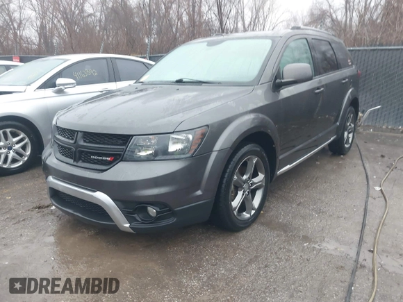 2017 Dodge Journey Crossroad Plus z VIN 3C4PDCGB5HT501363, wystawiony jako IAAI lot #41178334 z przebiegiem 119 076 mil mil oraz . Historia ofert i sprzedaży dostępna na DreamBid. Obrazek 18.