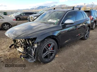 2020 Audi SQ5 Premium Plus with VIN WA1B4AFY9L2122598, listed as a Copart auction lot 77420544 with 31,970 mi miles and Salvage Title. Bid and sale history available at carsss.com. Image 1.