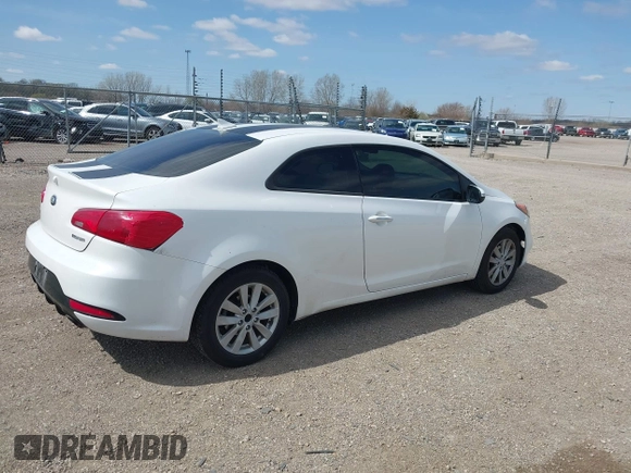 2016 Kia Forte EX with VIN KNAFX6A86G5632976, listed as a IAAI auction lot 41915868 with 116,799 mi miles and . Bid and sale history available at DreamBid. Image 4.