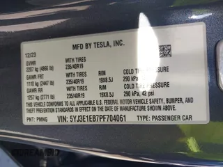 2023 Tesla Model 3 Long Range z VIN 5YJ3E1EB7PF704061, wystawiony jako IAAI lot #42079045 z przebiegiem 4 012 mil mil oraz . Historia ofert i sprzedaży dostępna na DreamBid. Obrazek 9.