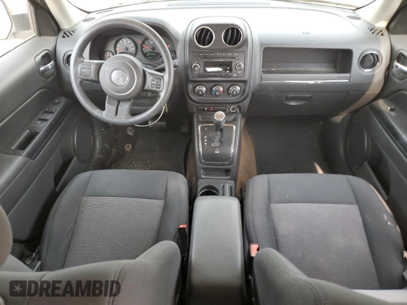 2013 Jeep Patriot Sport with VIN 1C4NJPBA1DD264473, listed as a Copart auction lot 59222735 with 165,206 mi miles and Salvage title. Bid and sale history available at DreamBid. Image 8.