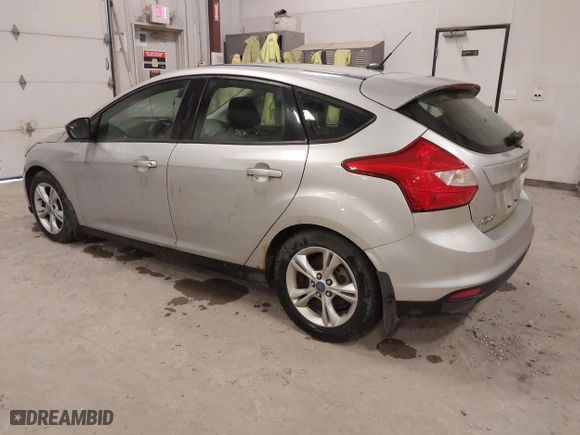 2012 Ford Focus SE with VIN 1FAHP3K20CL128861, listed as a IAAI auction lot 42037561 with 160,845 mi miles. Bid and sale history available at carsss.com. Image 3.