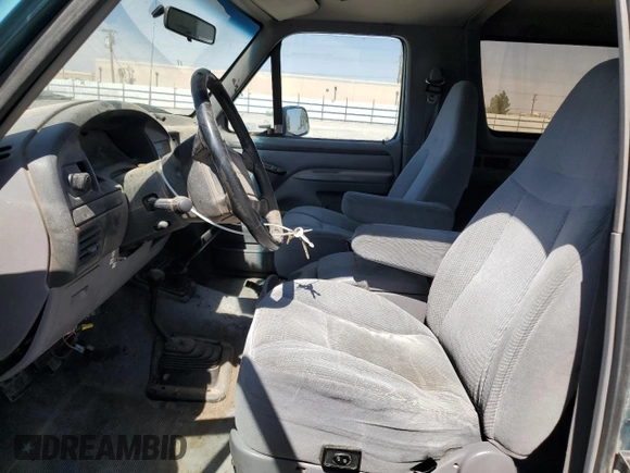 1996 Ford Bronco XL with VIN 1FMEU15N4TLB84331, listed as a Copart auction lot 55642465 with 204,915 mi miles and Clean Title. Bid and sale history available at carsss.com. Image 7.