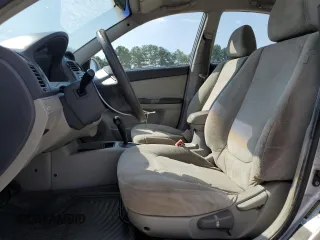 2006 Kia Spectra EX with VIN KNAFE121865239151, listed as a Copart auction lot 67760664 with 133,146 mi miles and Clean Title. Bid and sale history available at carsss.com. Image 7.