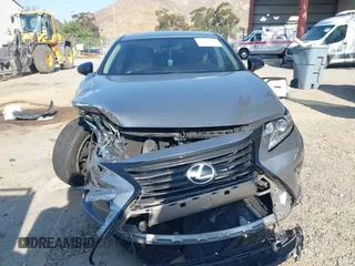 2016 Lexus ES 330 z VIN JTHBK1GG4G2236076, wystawiony jako IAAI lot #42124873 z przebiegiem 118 102 mil mil oraz . Historia ofert i sprzedaży dostępna na DreamBid. Obrazek 12.